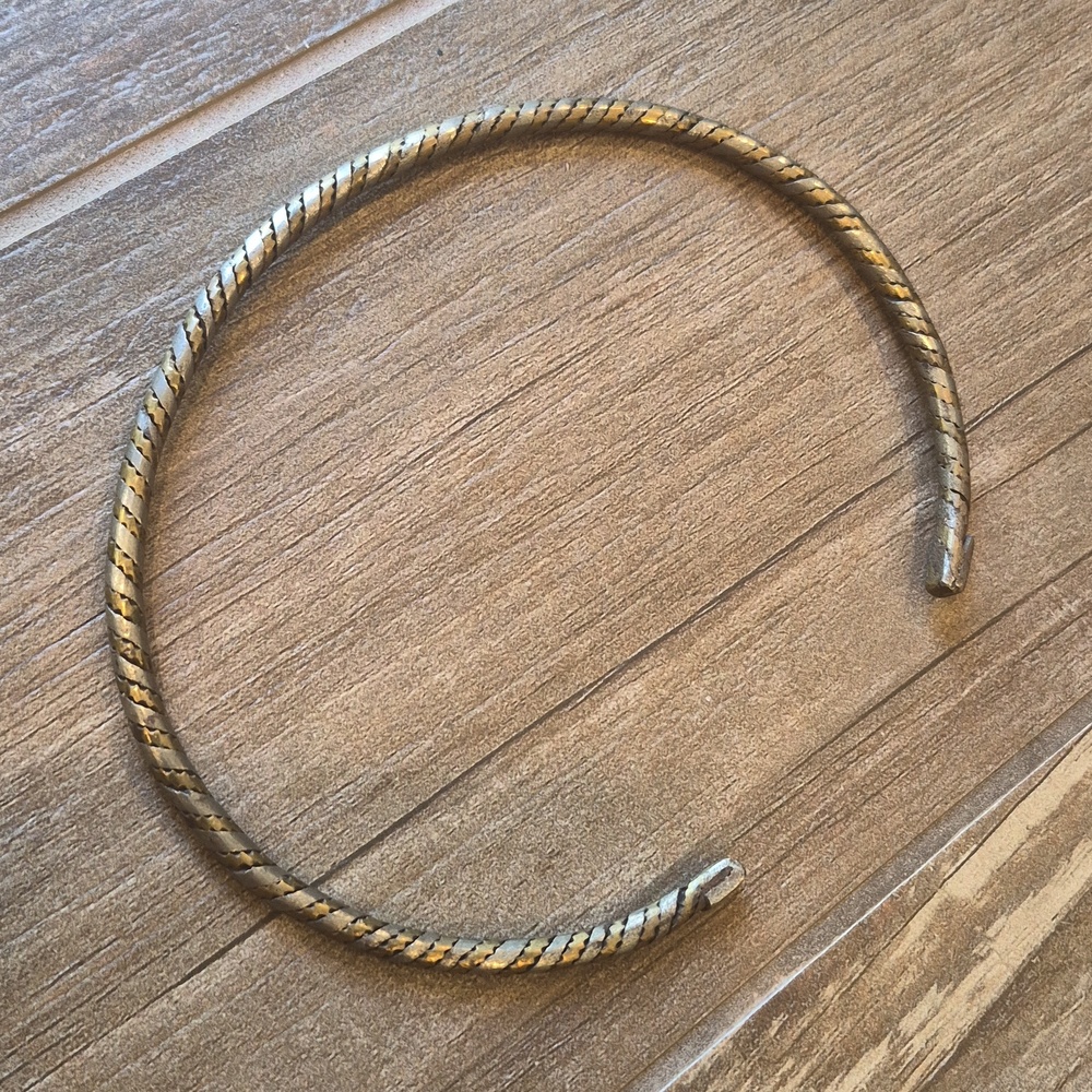 Vtg Twisted Mixed Metal Choker Necklace - Picture 6 of 11